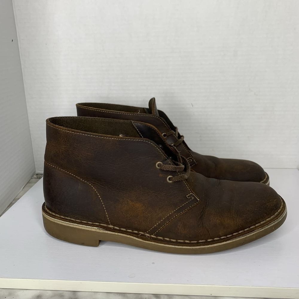 Clarks Bushacre 2 Men's Beeswax Leather Chukka Boots